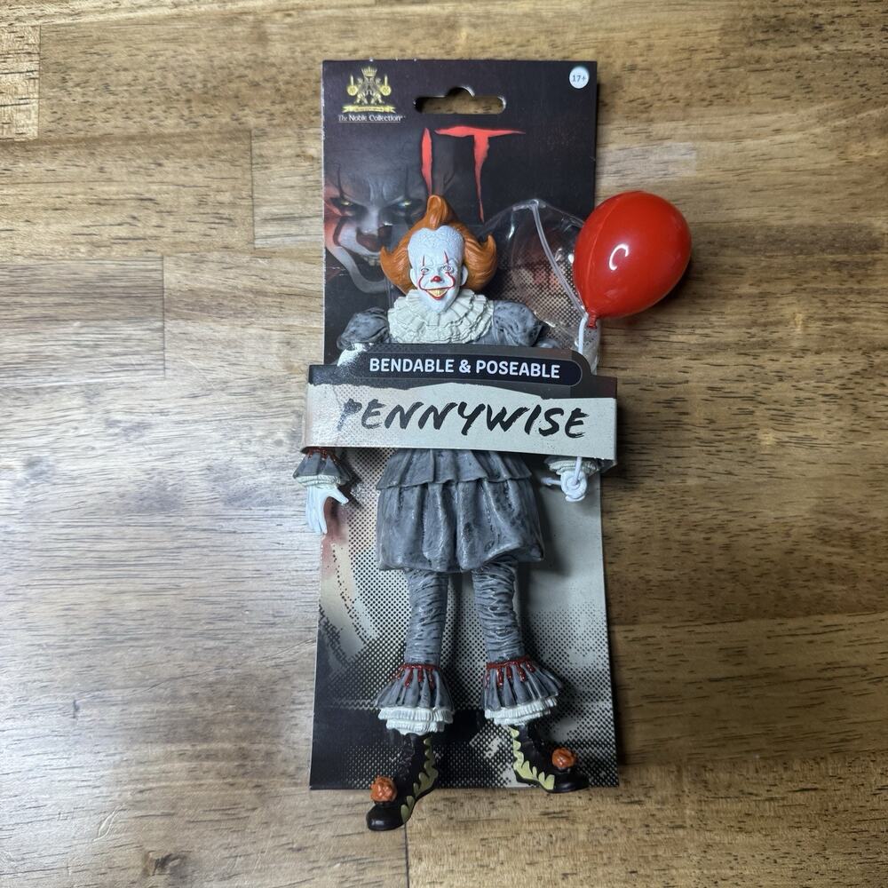 The Noble Collection Pennywise Bendable Poseable Action Figure IT BendyFigs